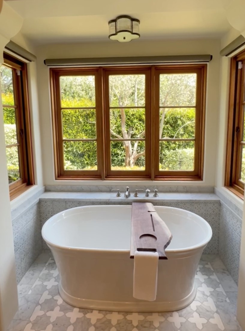 Bath 2 Open